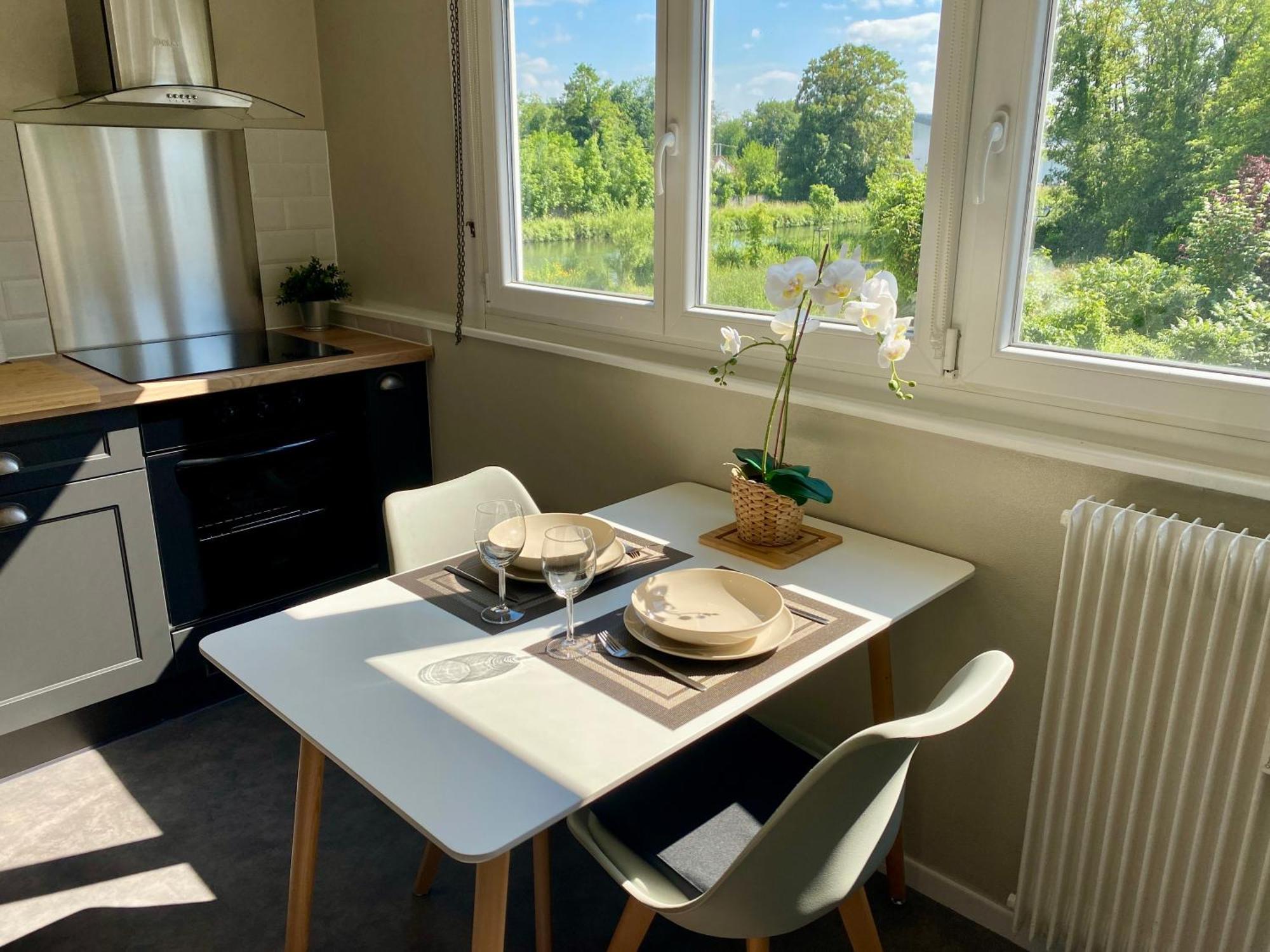# Le Noyer # Parking Gratuit # Calme # Proche Mulhouse Apartment Riedisheim Ngoại thất bức ảnh